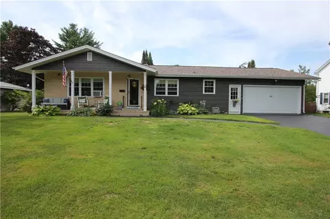 26 Champlain Ave, Lewiston, ME 04240 photo 1