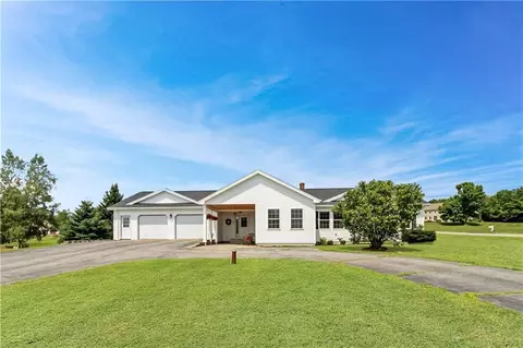 114 Mountain View Dr, Hermon, ME 04401 photo 1