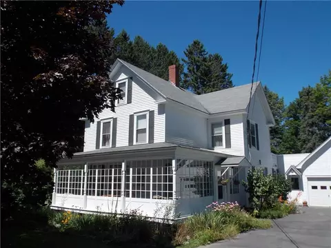 54 Maple St, Dexter, ME 04930 photo 1