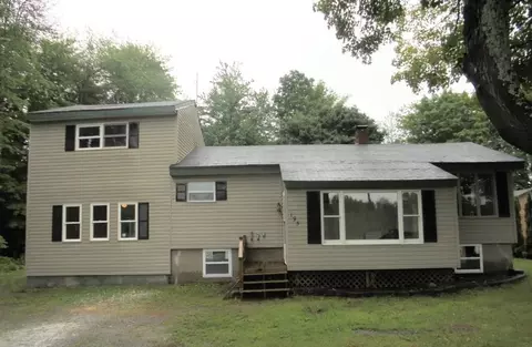 195 Hudson Rd, Corinth, ME 04427 photo 1