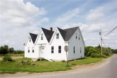 534 Ledge Hill Rd, Corinth, ME 04427 photo 1