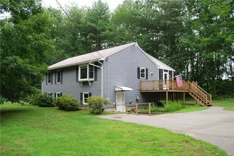 88 Loop Rd, Wells, ME 04090 photo 1