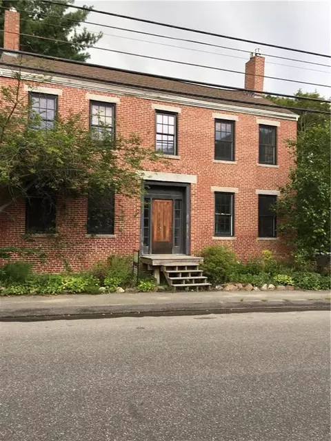 269 Centre St N, Bath, ME 04530 photo 1