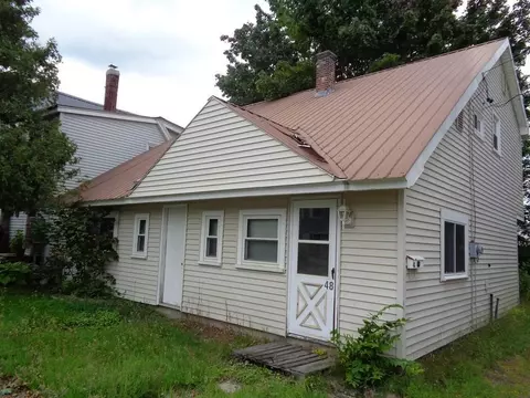 48 State St, Millinocket, ME 04462 photo 1