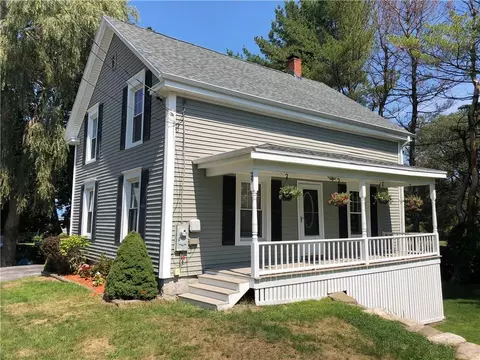 29 Washington St, Bath, ME 04530 photo 1