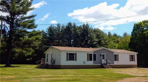 286 Elm St, Milo, ME 04463 photo 1
