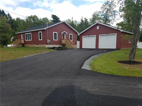 114 Maple Leaf Ln, Hermon, ME 04401 photo 1