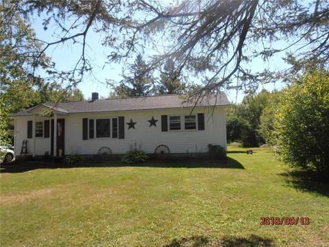 247 Elm St, Brewer, ME 04412 photo 1