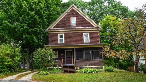 7 Manley St, Augusta, ME 04330 photo 1
