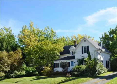 21 Forest Ave, Orono, ME 04473 photo 1