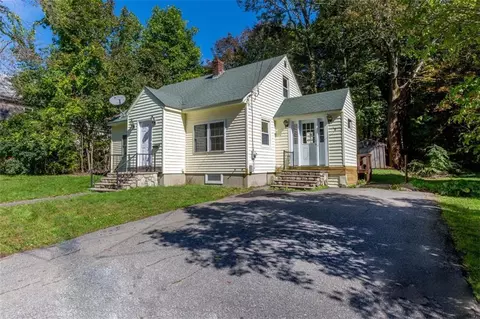 47 Willow St, Bath, ME 04530 photo 1