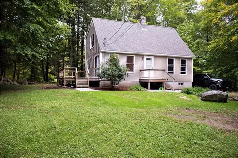 15 Moon Cir, Limerick, ME 04048 photo 1