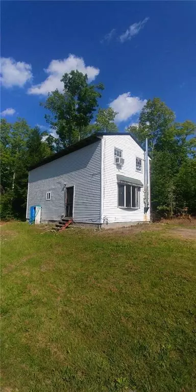 70 Meadow Rd, Corinth, ME 04427 photo 1
