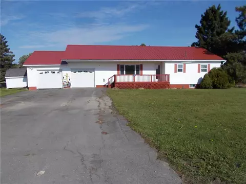 21 Noyes Rd, Limestone, ME 04750 photo 1