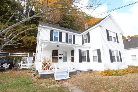 17 Margin St, Orono, ME 04473 photo 1