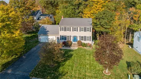 4 Cliff Ln, Biddeford, ME 04005 photo 1