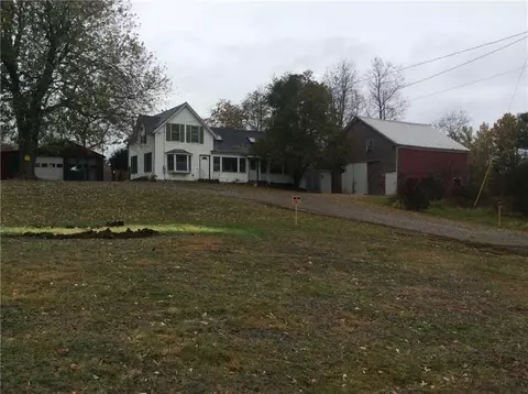 68 N Main, Morrill, ME 04952 photo 1