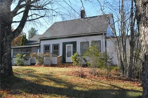 1174 Eastern Rd, Warren, ME 04864 photo 1