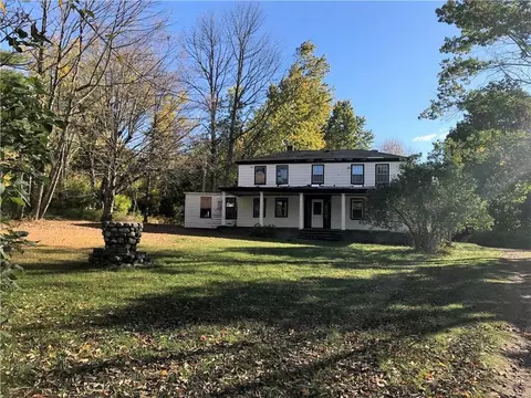450 Winthrop Rd, Readfield, ME 04355 photo 1