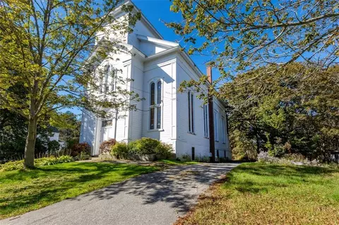 1172 Washington St, Bath, ME 04530 photo 1