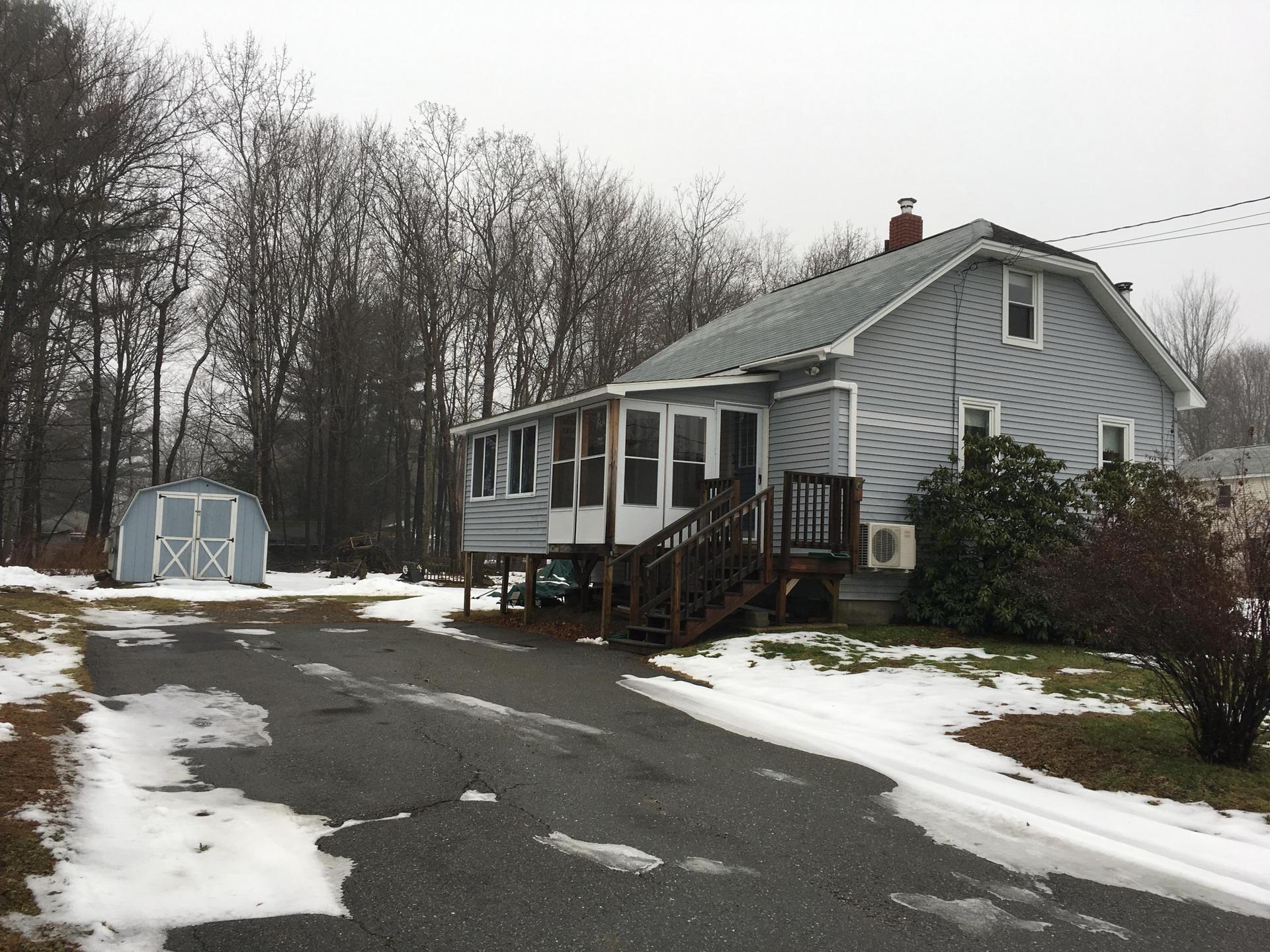 17 Wheelden Hts, Hampden, ME 04444 MLS 1400160