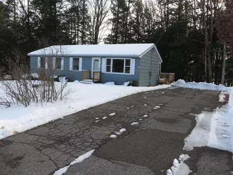 8 Lawrence St, Sanford, ME 04083 photo 1