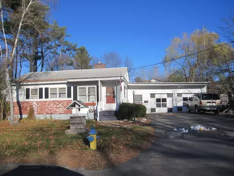 210 Chamberlain St, Brewer, ME 04412 photo 1