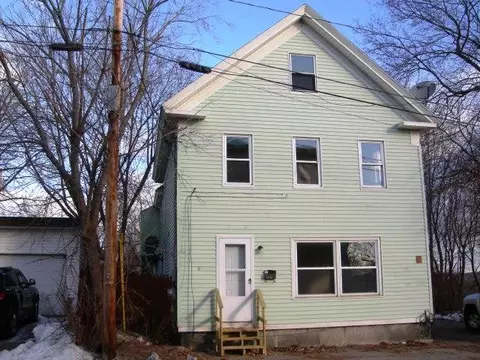 5 York St, Augusta, ME 04330 photo 1