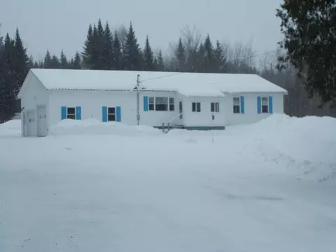 2111 Us-1 Rte, Orient, ME 04471 photo 1