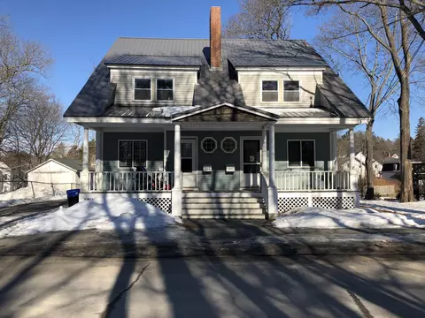 155 Oak St, Bath, ME 04530 photo 1