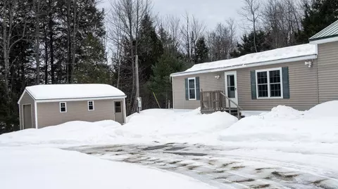 44 Parker Way, Sidney, ME 04330 photo 1