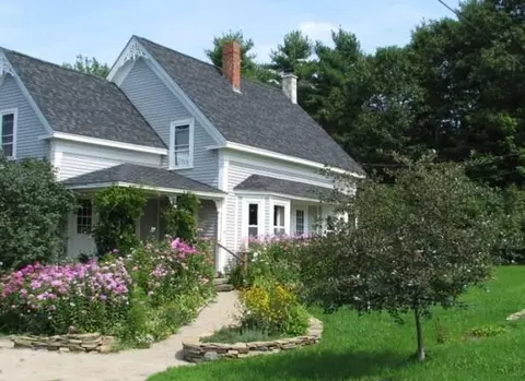891 River Rd, Dresden, ME 04342 photo 1