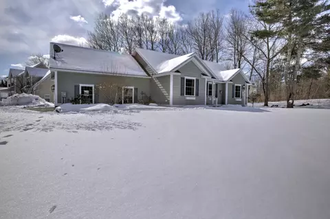 40 Richards Way, Saco, ME 04072 photo 1