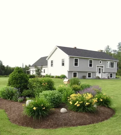 372 Lake Rd, Levant, ME 04456 photo 1