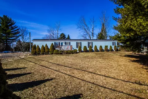 492 Leighton Rd, Augusta, ME 04330 photo 1