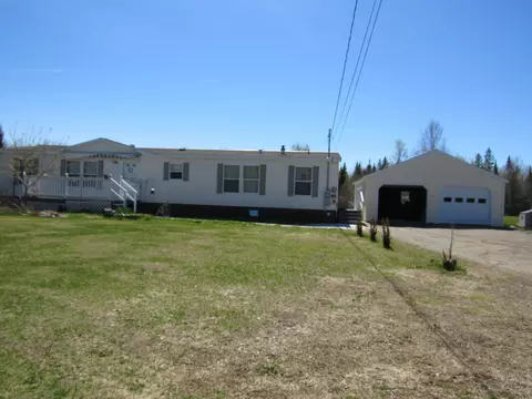 103 Hudson Rd, Corinth, ME 04427 photo 1