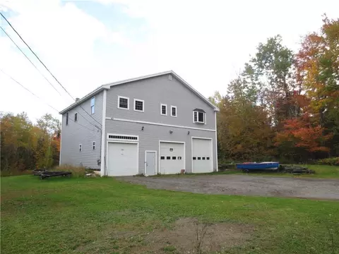 43 Pineview Ave, Glenburn, ME 04401 photo 1