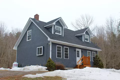 511 Hudson Rd, Glenburn, ME 04401 photo 1