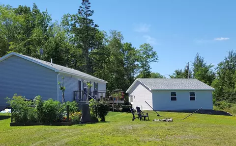 81 Annis Rd, Hermon, ME 04401 photo 1