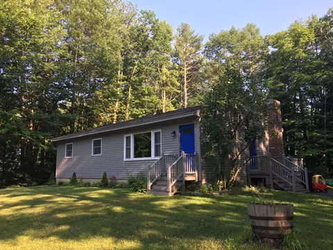 39 Albert Cir, Buxton, ME 04093 photo 1