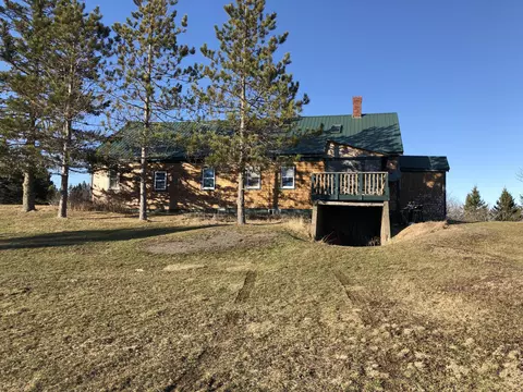 660 County Rd, Lubec, ME 04652 photo 1