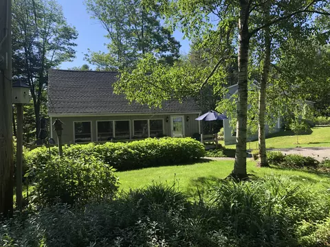 48 Chestnut Rd, Ogunquit, ME 03907 photo 1