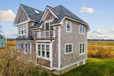 390 Eldridge Rd, Wells, ME 04090 photo 1