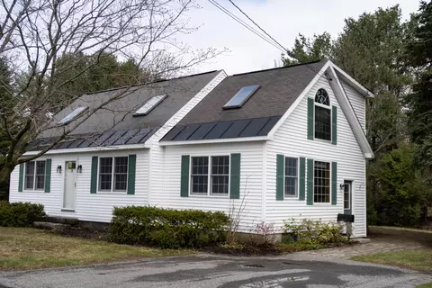 21 Mayflower Rd, Augusta, ME 04330 photo 1