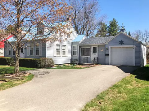 147 First Rangeway, Waterville, ME 04901 photo 1
