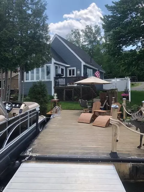 4 Abenaki Rd, Rangeley, ME 04970 photo 1