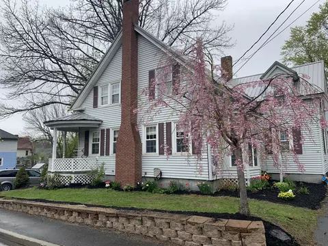 11 Patterson St, Augusta, ME 04330 photo 1