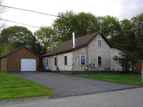 28 Eastern Ave, Waterville, ME 04901 photo 1
