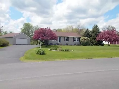 73 Field Rd, Sidney, ME 04330 photo 1