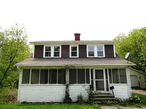 36 Forest St, Dexter, ME 04930 photo 1